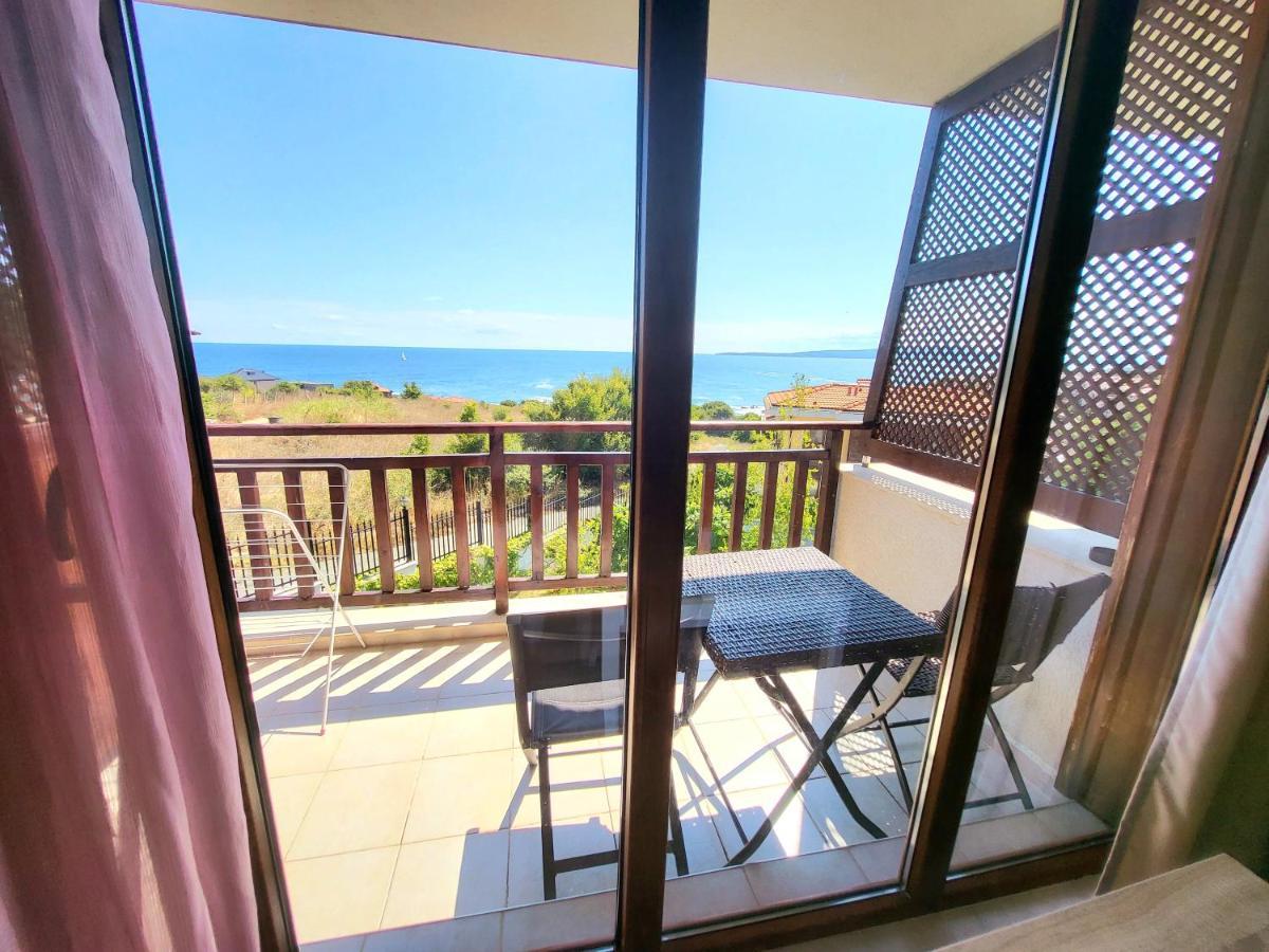 Vip Apartments In Szozopol Kültér fotó