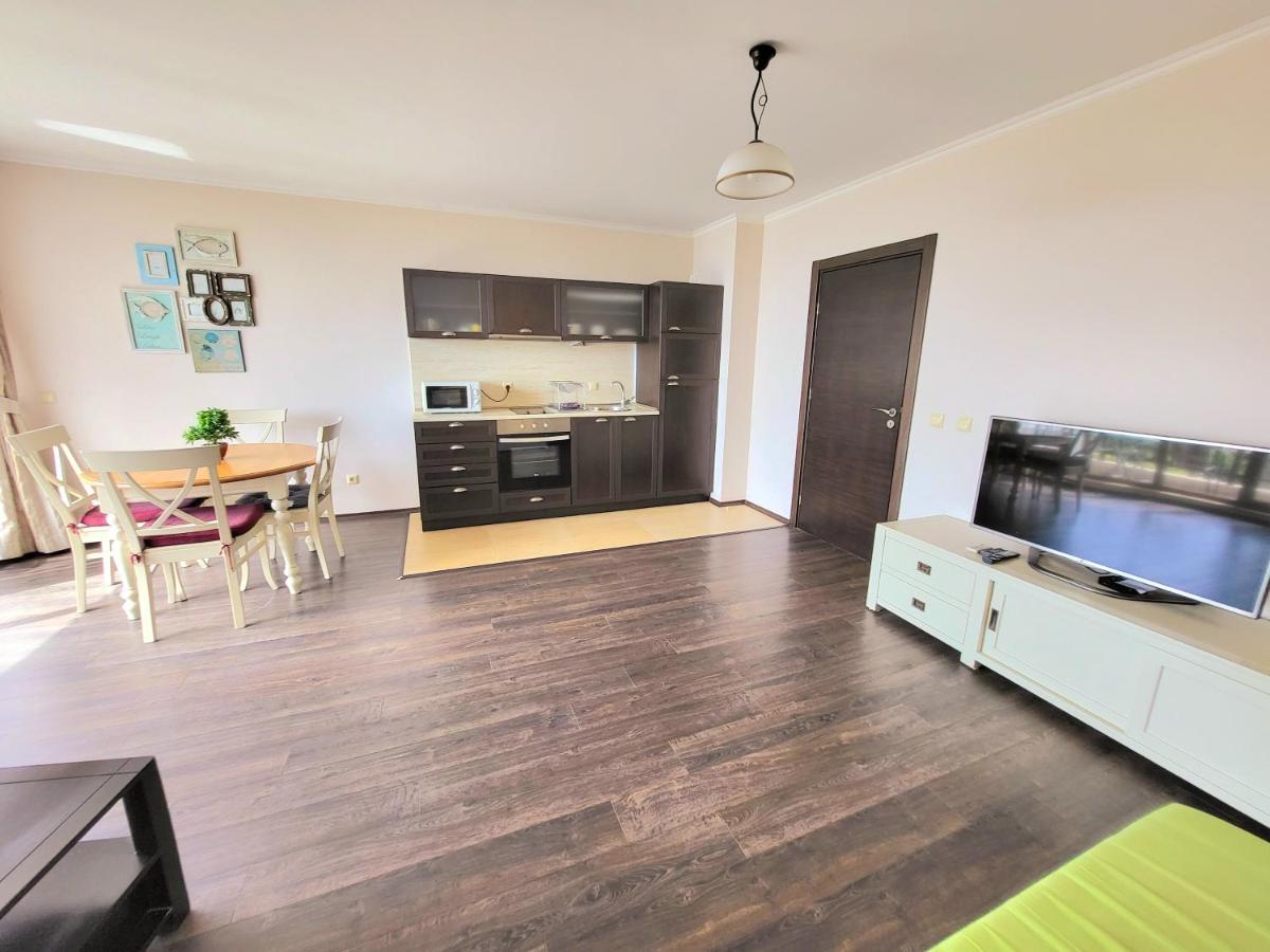 Vip Apartments In Szozopol Kültér fotó